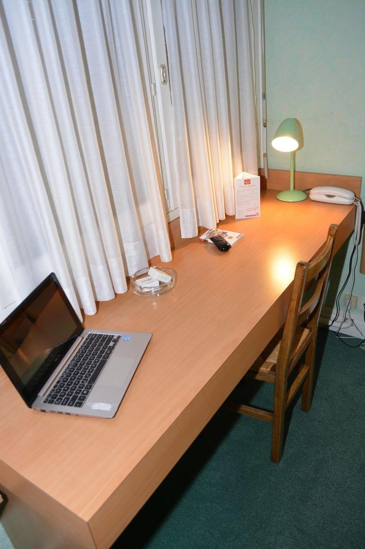 Hotel Le Lyon Bron Luaran gambar
