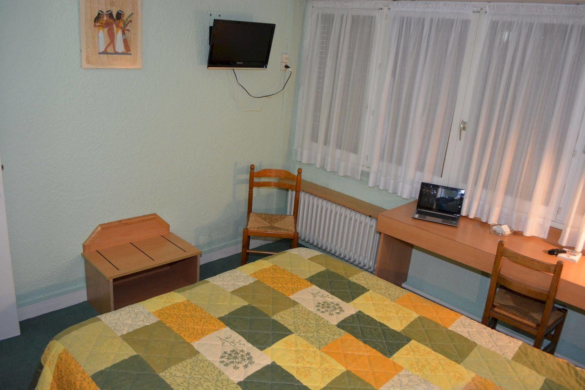 Hotel Le Lyon Bron Luaran gambar