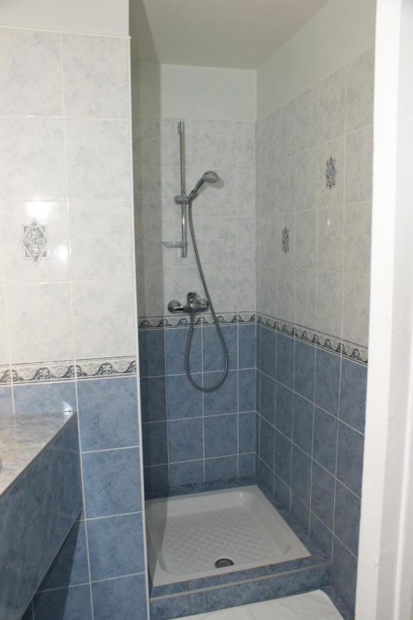 Hotel Le Lyon Bron Luaran gambar